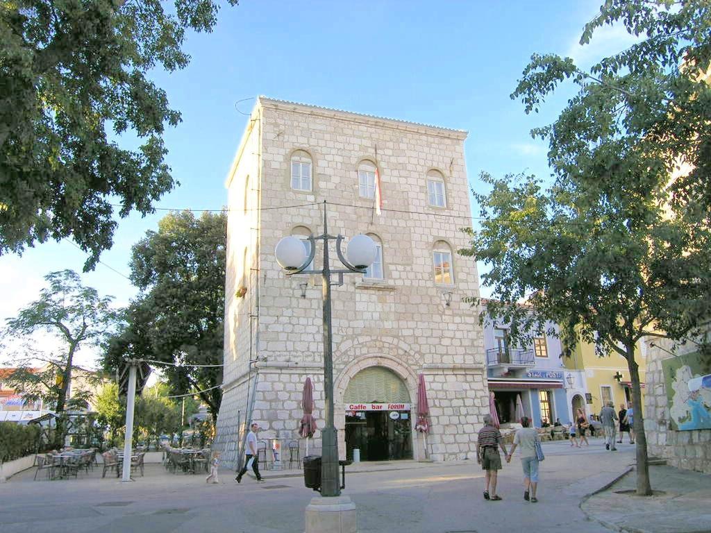 Apartment Dragica Krk Town Oda fotoğraf